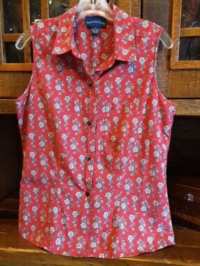 Charter Club Red Sleeveless Floral Button-Down Shirt